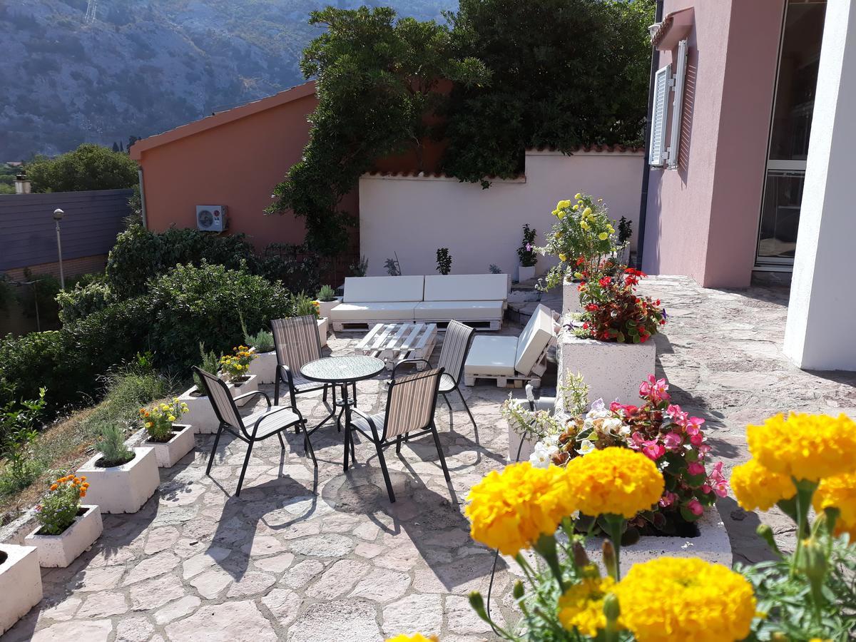 Maritimo Apartments Kotor Exterior photo