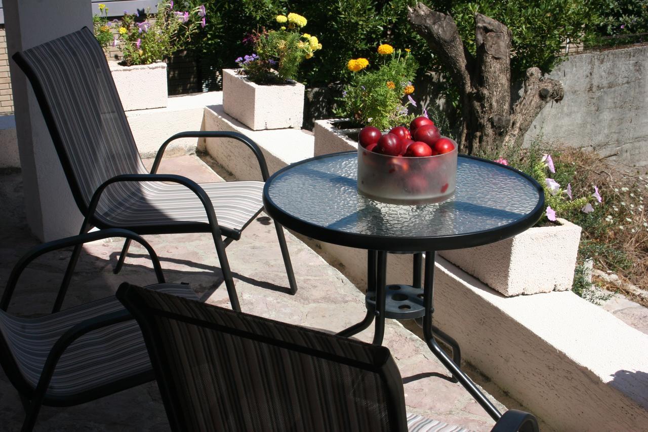 Maritimo Apartments Kotor Exterior photo