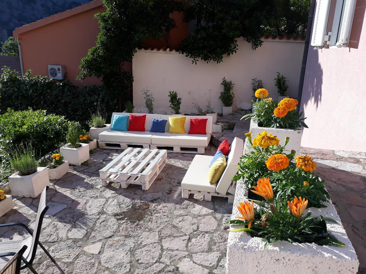 Maritimo Apartments Kotor Exterior photo
